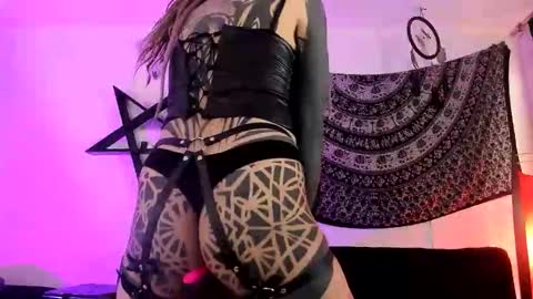 ONIX  online show from November 28, 5:14 pm