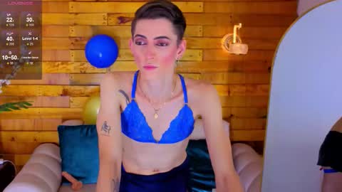 Dominic online show from December 22, 4:45 pm