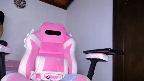   online show from February 24, 1:20 am