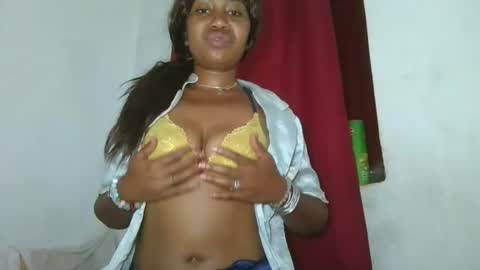 drasomaralda online show from December 4, 4:38 am