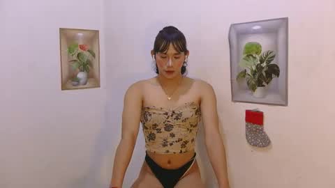 dy_namite online show from February 25, 6:34 pm