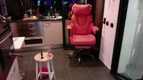 Barbie online show from June 6, 10:39 pm