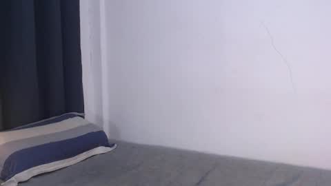 Elise online show from May 3, 2:32 pm