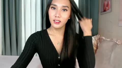 Sophia online show from June 22, 5:54 pm