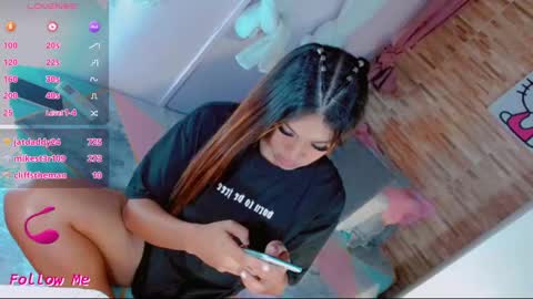 Emma online show from January 12, 12:55 pm