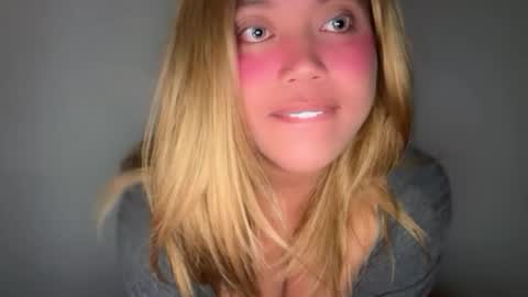 YourDreamGirl Emma  online show from February 12, 9:21 pm