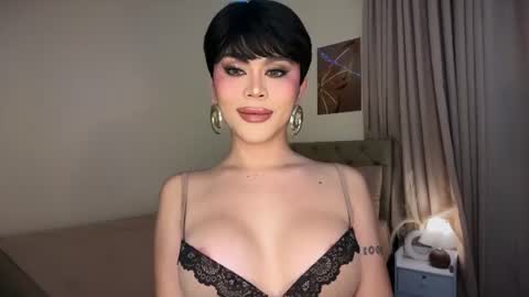 monica online show from July 28, 2:46 pm