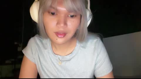 Chelliane online show from November 19, 5:40 am