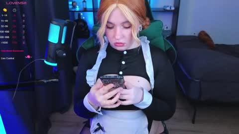 Moon online show from March 1, 10:55 am