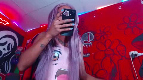 eve dark online show from October 6, 12:38 pm