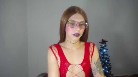 Snapshot of evi_kitty chatting on December 27, 2:55 pm Evi online show from December 27, 2:55 pm
