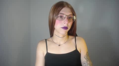 Snapshot of evi_kitty chatting on January 23, 8:02 pm Evi online show from January 23, 8:02 pm