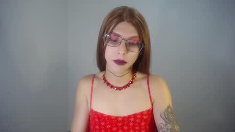 Snapshot of evi_kitty chatting on February 4, 9:20 pm Evi online show from February 4, 9:20 pm