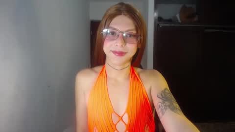 Snapshot of evi_kitty chatting on September 24, 8:37 pm Evi online show from September 24, 8:37 pm