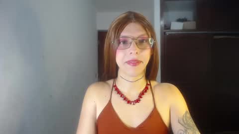 Snapshot of evi_kitty chatting on October 9, 1:12 pm Evi online show from October 9, 1:12 pm