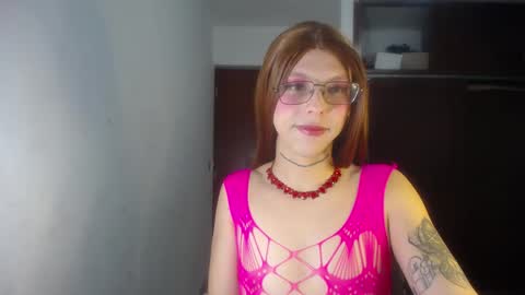 Snapshot of evi_kitty chatting on October 16, 12:44 am Evi online show from October 16, 12:44 am
