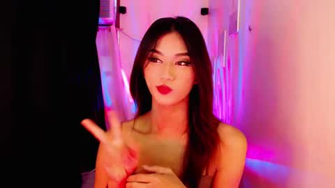 Hi Im Genny online show from December 12, 4:48 am