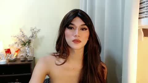 Hi Im Genny online show from February 22, 12:38 am