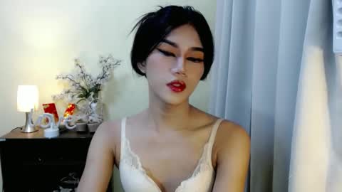 Hi Im Genny online show from March 2, 11:39 pm