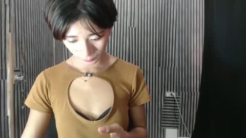 fiona908995 online show from November 17, 5:57 pm