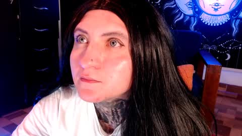 Snapshot of ftmblueyes chatting on February 2, 1:45 am HEHIM online show from February 2, 1:45 am