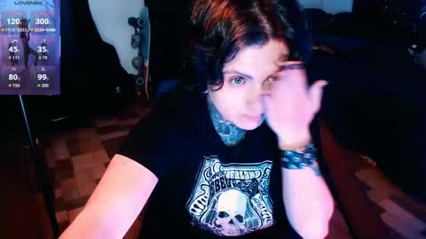 Snapshot of ftmblueyes chatting on October 12, 2:25 am HEHIM online show from October 12, 2:25 am