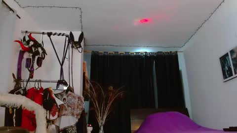 Georgina Santos online show from December 15, 9:53 pm