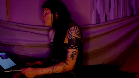 Glow Goddess online show from September 10, 11:42 am