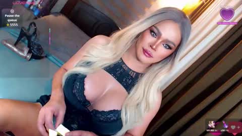 Miss Anna online show from September 17, 3:17 pm