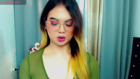 haily online show from March 7, 2:33 am