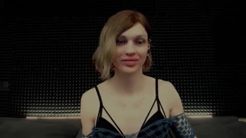 Miss Hardy online show from February 22, 4:59 am