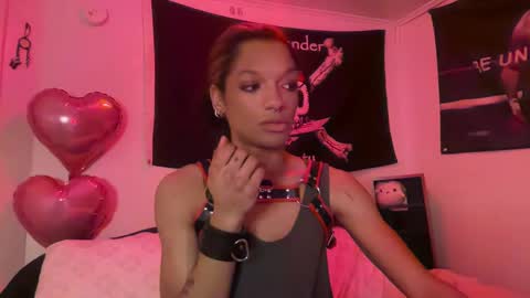 Nicky online show from February 19, 3:06 am