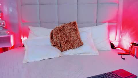 Keira Hecate online show from November 29, 11:07 pm