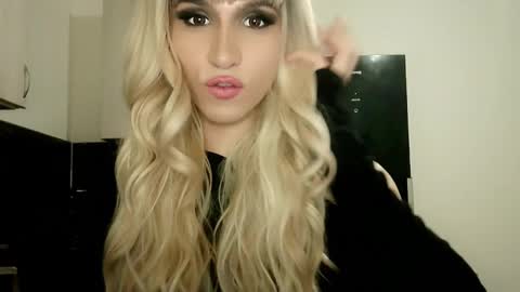 Helen Spellman online show from March 8, 2:34 am