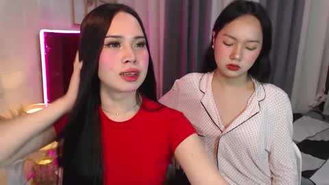 hoelymolly online show from February 21, 2:53 pm