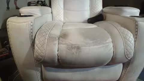 Heather Lovelace online show from October 25, 11:55 pm