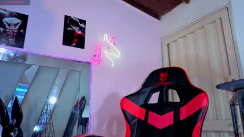 destinyk online show from February 5, 11:10 pm