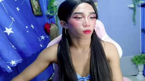 Khianna online show from February 25, 6:56 pm