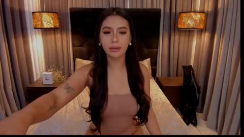 Snapshot of hugeirish2003 chatting on September 17, 11:21 pm Irish online show from September 17, 11:21 pm