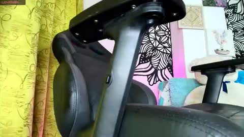 Snapshot of huila97 chatting on October 18, 2:04 am elecktra12 online show from October 18, 2:04 am