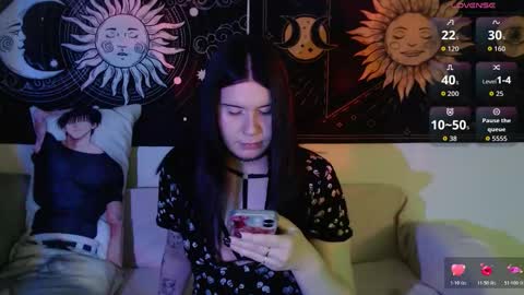 Vella online show from February 13, 6:37 pm