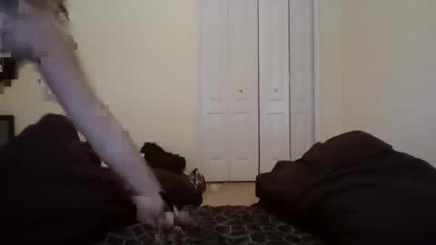 Snapshot of ikilled_josie chatting on February 18, 10:14 pm Josie L. online show from February 18, 10:14 pm