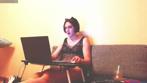 IrenmodelTrans online show from November 27, 5:37 pm