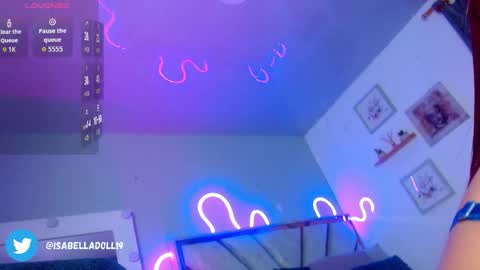 isabelladoll115  INSTAGRAM online show from October 27, 10:07 pm