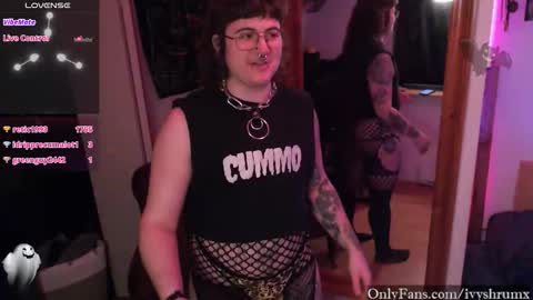 Ivy ShrumX online show from January 17, 3:14 am