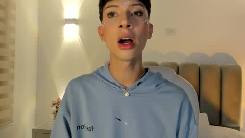 jamess_carterr_ online show from February 18, 4:42 am