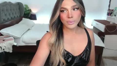 jesie_hot69 online show from February 19, 6:22 am