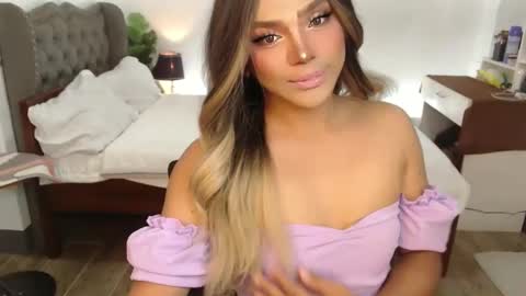 jesie_hot69 online show from February 26, 10:48 am