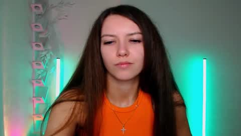 Emma online show from July 20, 8:33 pm