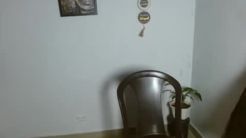 Zoe online show from October 25, 6:36 pm